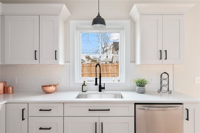 128 Wollaston Street, Cranston, RI 02910