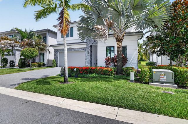 17333 Rainstream Road, Boca Raton, FL 33496