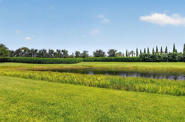 17333 Rainstream Road, Boca Raton, FL 33496