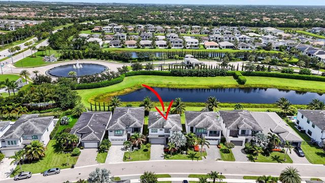17333 Rainstream Road, Boca Raton, FL 33496