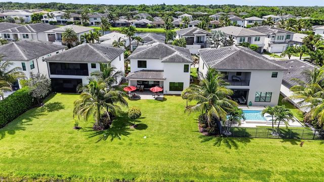 17333 Rainstream Road, Boca Raton, FL 33496