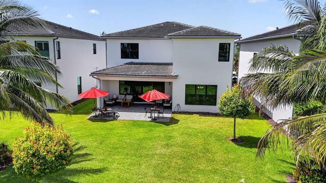 17333 Rainstream Road, Boca Raton, FL 33496