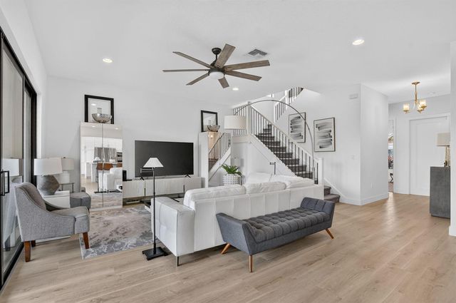 17333 Rainstream Road, Boca Raton, FL 33496