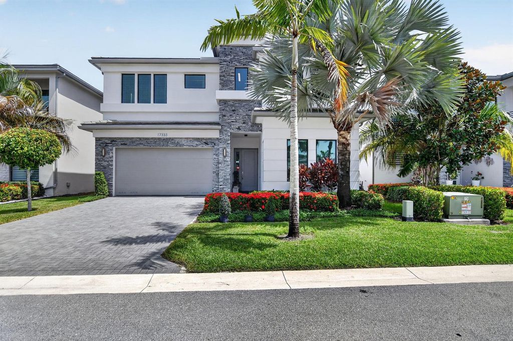 17333 Rainstream Road, Boca Raton, FL 33496