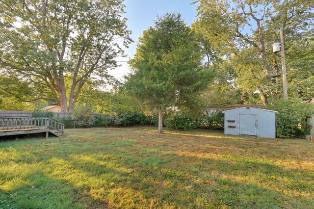 1533 E Broadmoor Street, Springfield, MO 65804