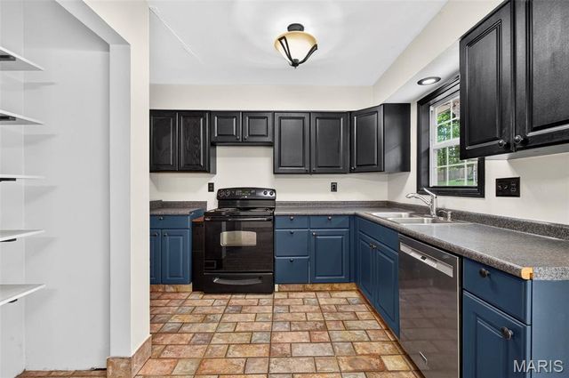 711 Montbrook Drive, O'fallon, MO 63366