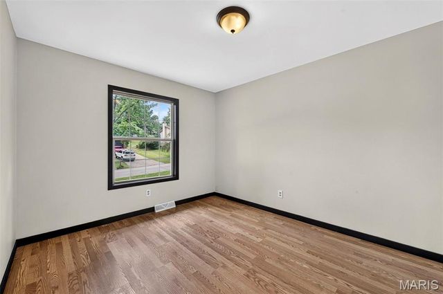 711 Montbrook Drive, O'fallon, MO 63366