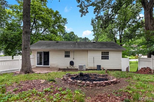 711 Montbrook Drive, O'fallon, MO 63366