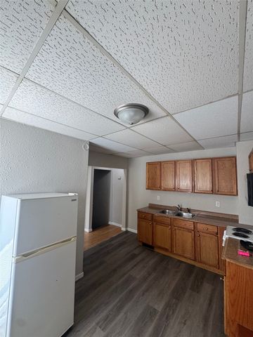 1137 26th Street, Des Moines, IA 50311