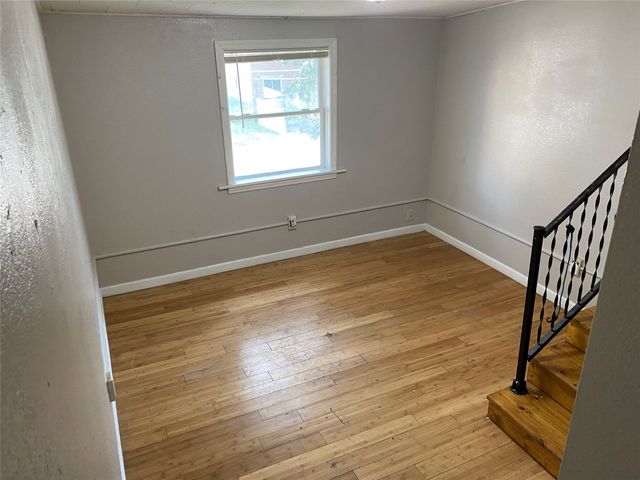 1137 26th Street, Des Moines, IA 50311