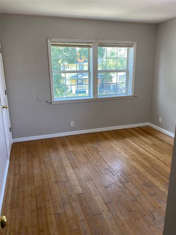 1137 26th Street, Des Moines, IA 50311