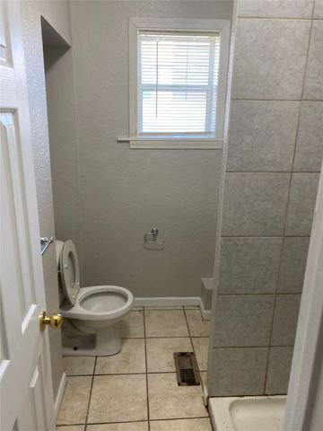 1137 26th Street, Des Moines, IA 50311