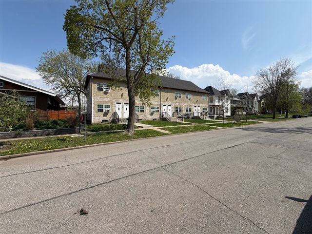 1137 26th Street, Des Moines, IA 50311