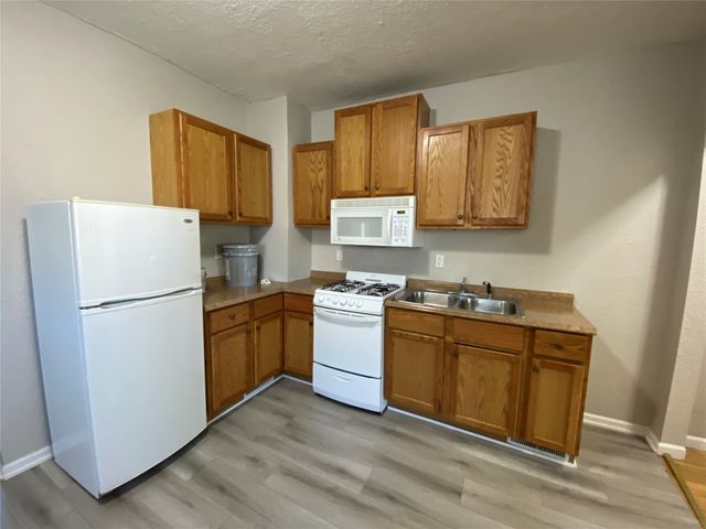1137 26th Street, Des Moines, IA 50311