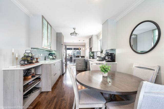 4117 Prairie Avenue, Schiller Park, IL 60176