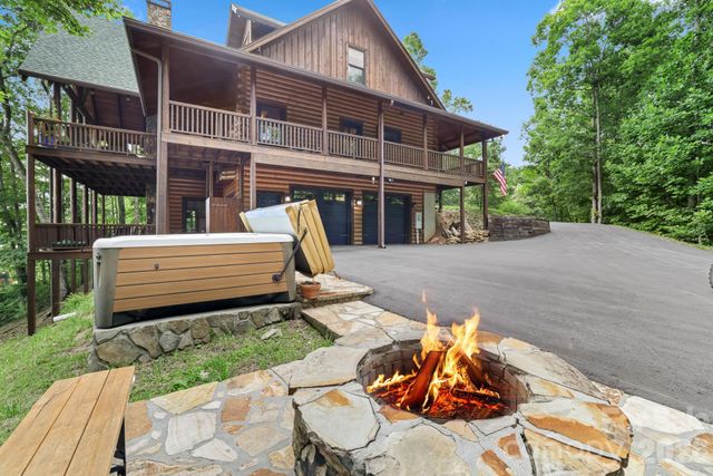 134 Hubble Way 13, Topton, NC 28781