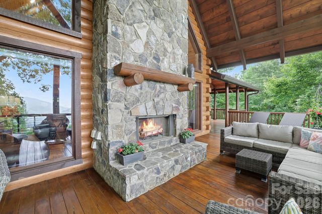 134 Hubble Way 13, Topton, NC 28781