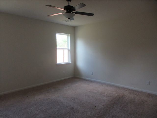 711 Milas Lane, Glenn Heights, TX 75154