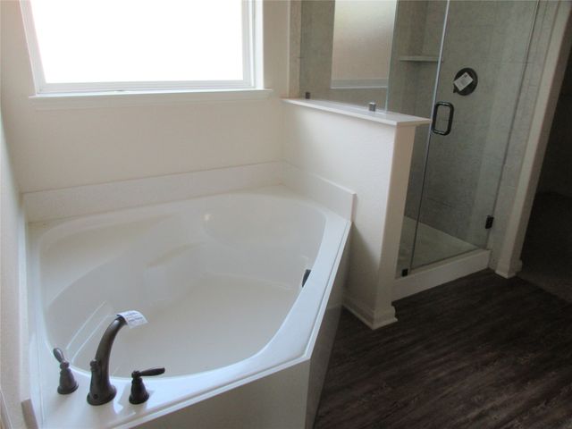 711 Milas Lane, Glenn Heights, TX 75154