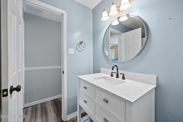 107 Estate Drive, Jacksonville, NC 28540