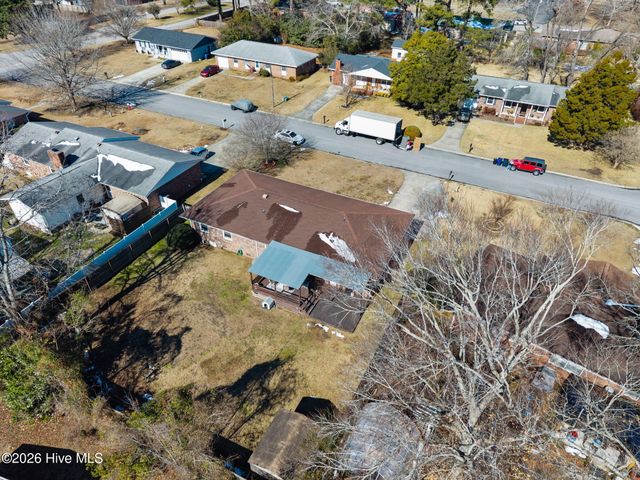 107 Estate Drive, Jacksonville, NC 28540