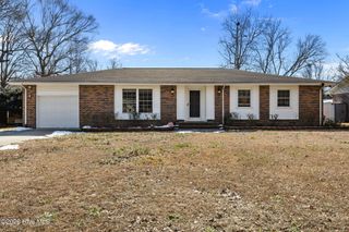 107 Estate Drive, Jacksonville, NC 28540