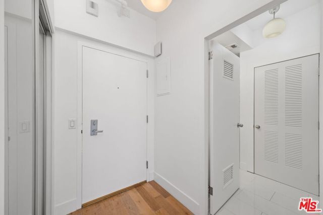 7250 Franklin Avenue 511, Los Angeles, CA 90046