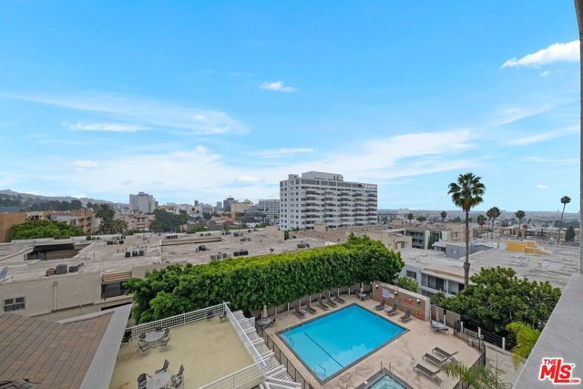 7250 Franklin Avenue 511, Los Angeles, CA 90046