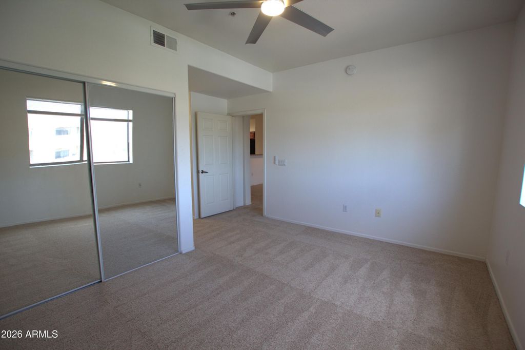 920 E DEVONSHIRE Avenue 4022, Phoenix, AZ 85014 — photo 5