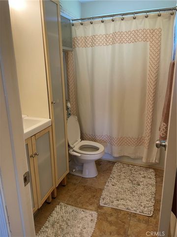 927 W 6th Street, San Pedro, CA 90731