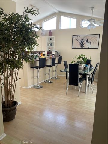 927 W 6th Street, San Pedro, CA 90731