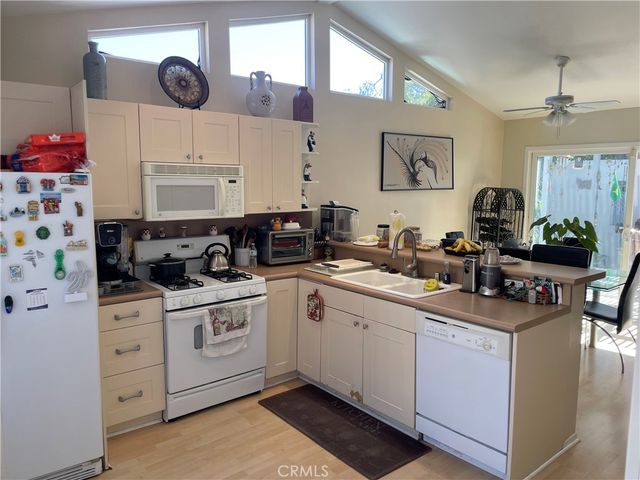 927 W 6th Street, San Pedro, CA 90731