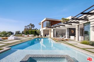 816 Glenmere Way, Los Angeles, CA 90049