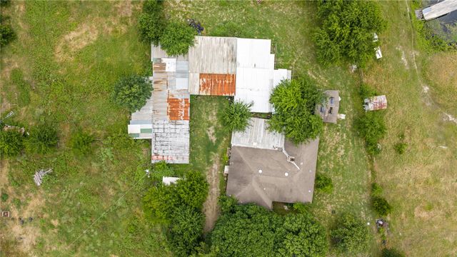 8677 S Fm 898, Whitewright, TX 75491