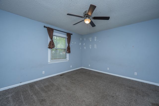 1121 Inverness Lane, Hanahan, SC 29410