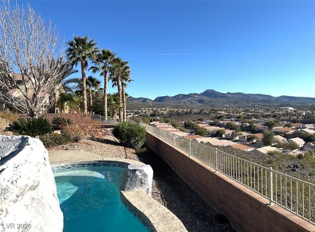 2266 Driftwood Tide Avenue, Henderson, NV 89052