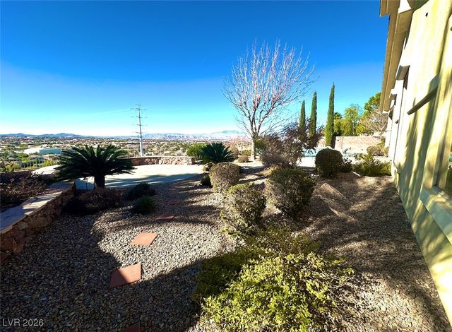 2266 Driftwood Tide Avenue, Henderson, NV 89052