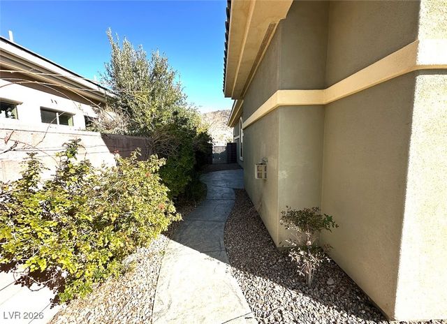 2266 Driftwood Tide Avenue, Henderson, NV 89052