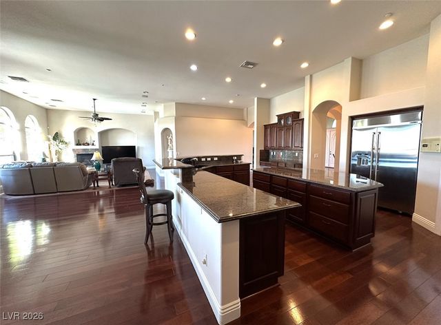 2266 Driftwood Tide Avenue, Henderson, NV 89052