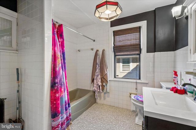 42 BROOKLINE BLVD, Havertown, PA 19083