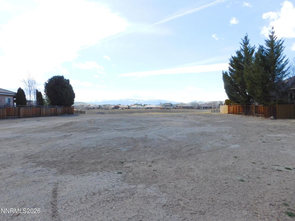 Image 3 of property listing at 7381 Silver King Drive, Sparks, NV 89436