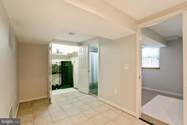 5722 LARPIN LN, Alexandria, VA 22310