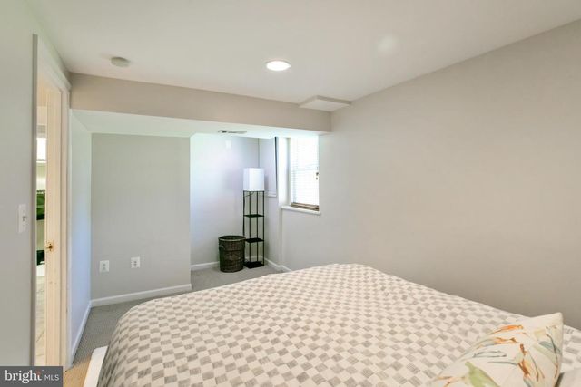 5722 LARPIN LN, Alexandria, VA 22310