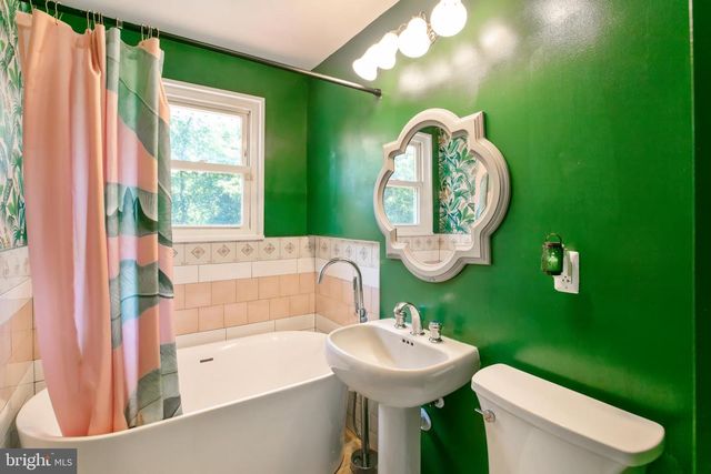 5722 LARPIN LN, Alexandria, VA 22310