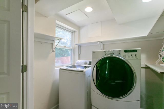 5722 LARPIN LN, Alexandria, VA 22310