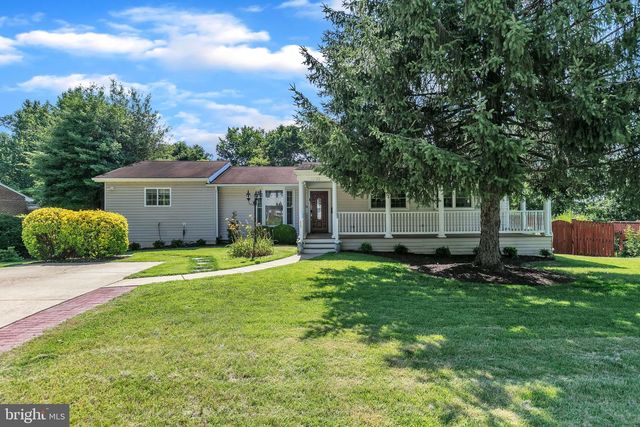 5722 LARPIN LN, Alexandria, VA 22310