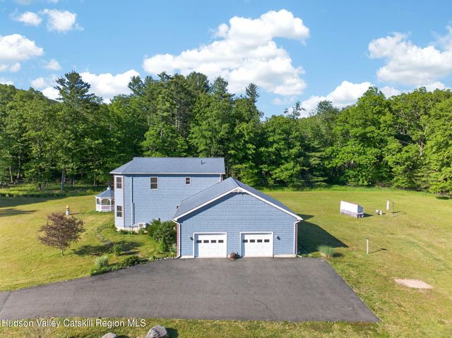 18 Haberland Lane, Olivebridge, NY 12461