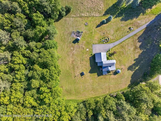 18 Haberland Lane, Olivebridge, NY 12461