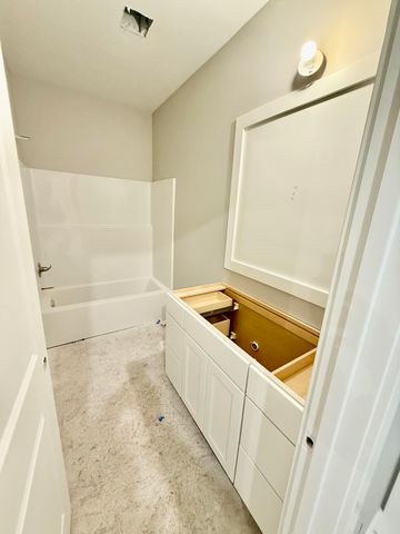 16379 Silverado Court 80, Spring Lake Twp, MI 49456