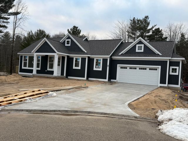 16379 Silverado Court 80, Spring Lake Twp, MI 49456